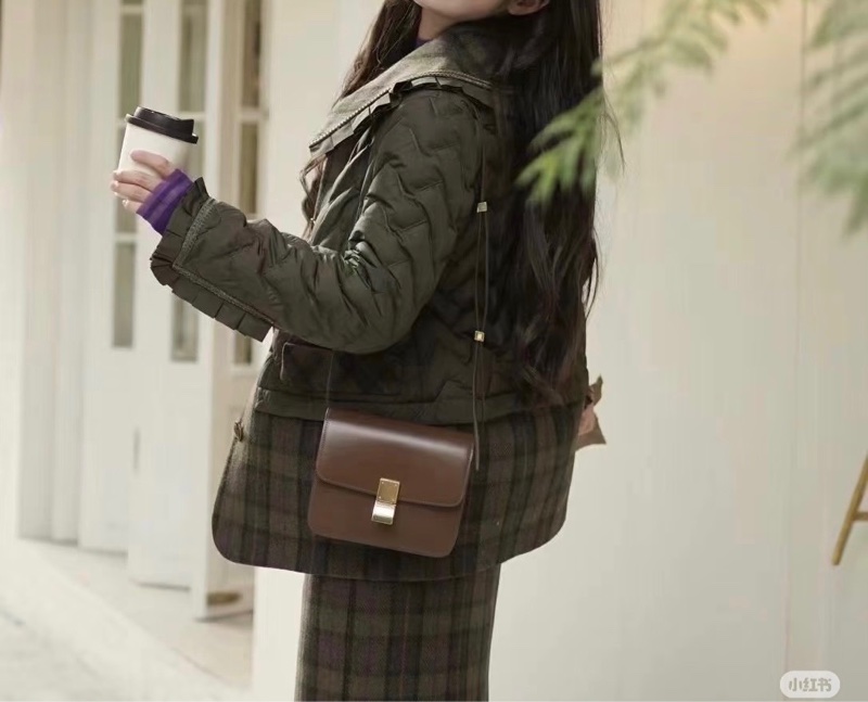 「M.Y精品」 Ce_line box 豆腐包 小號 classic 焦糖色-1