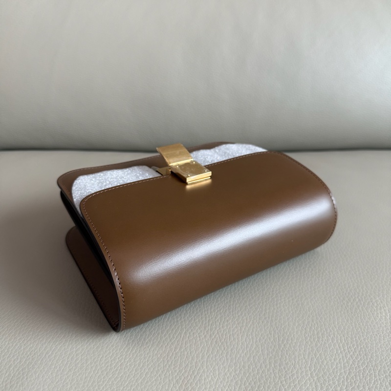 「M.Y精品」 Ce_line box 豆腐包 小號 classic 焦糖色-16