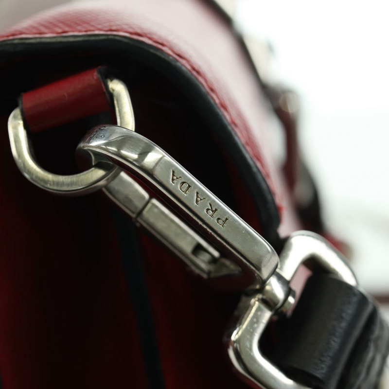 【日本直送】PRADA Electra鉚釘鏈條單肩包，皮革材質，紅色銀色，正品 am11175V-9
