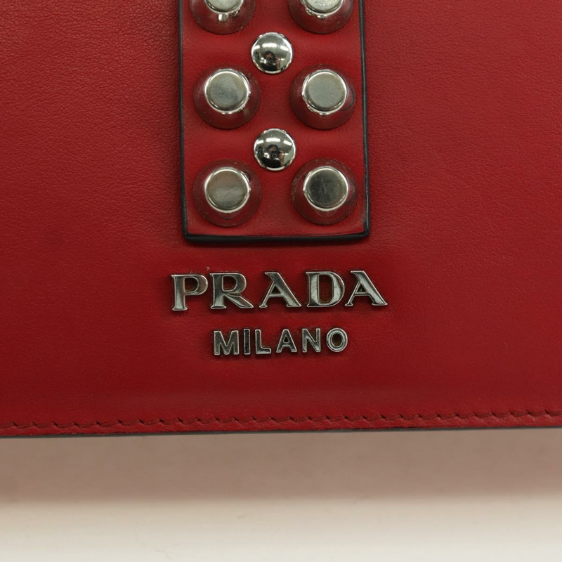 【日本直送】PRADA Electra鉚釘鏈條單肩包，皮革材質，紅色銀色，正品 am11175V-17
