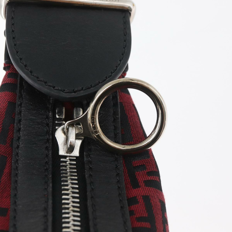 【日本直送】FENDI Zucchino帆布單肩包 紅色銀色 正品 174322V-8