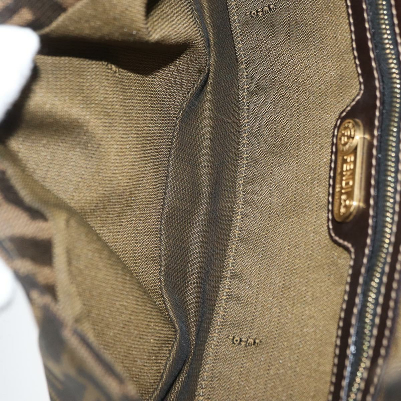 【日本直送】FENDI Zucca帆布Mamma Baguette單肩包 棕色/黑色 正品 YKZ832SM-9