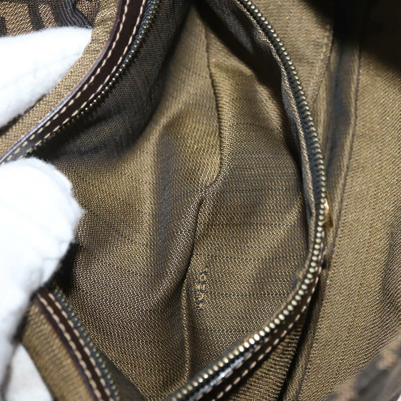 【日本直送】FENDI Zucca帆布Mamma Baguette單肩包 棕色/黑色 正品 YKZ832SM-24