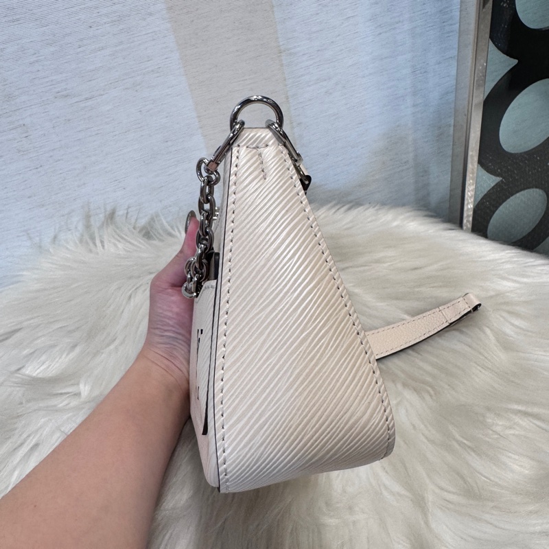 LV Marellini 石英白EPI防刮皮革肩斜背包 晶片款 近全新-7