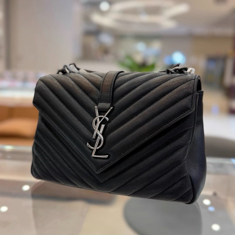 YSL College 黑銀V紋手提郵差包24*17*6.5  98新配件塵袋-1