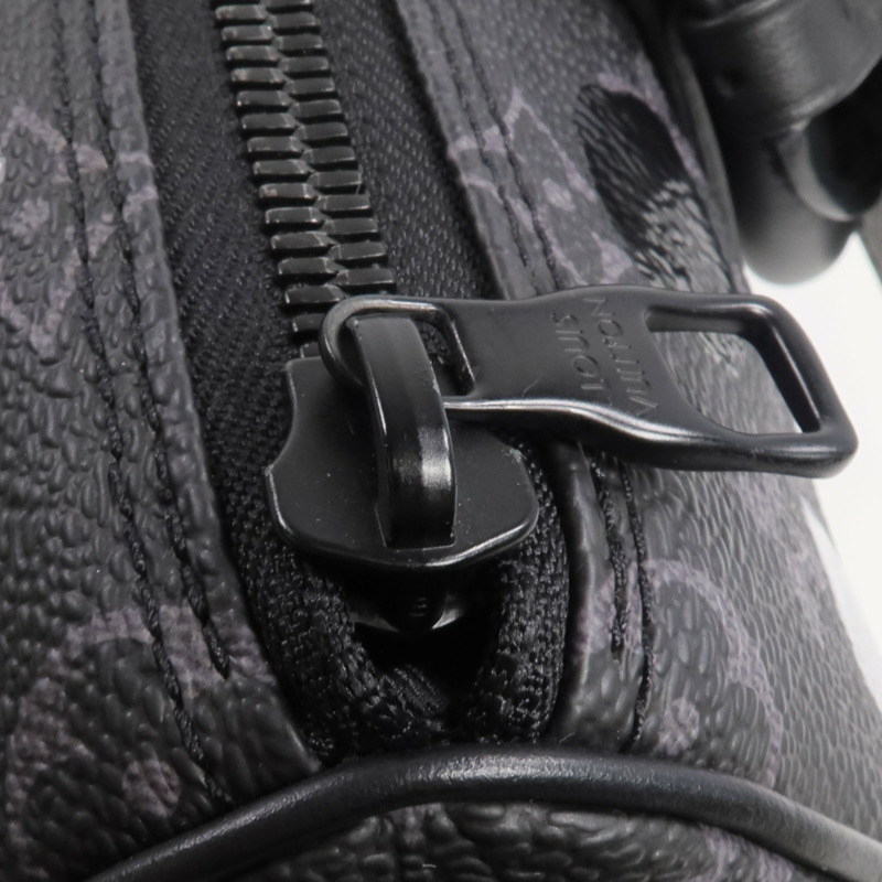 LOUIS VUITTON Monogram Eclipse LV x YK Keepall Bandouliere 25手挽肩背兩用袋-9