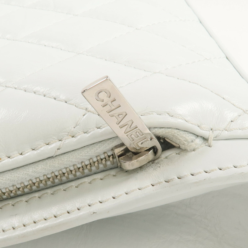 CHANEL 牛皮皮革Chain Shoulder銀扣鏈帶肩背袋-11