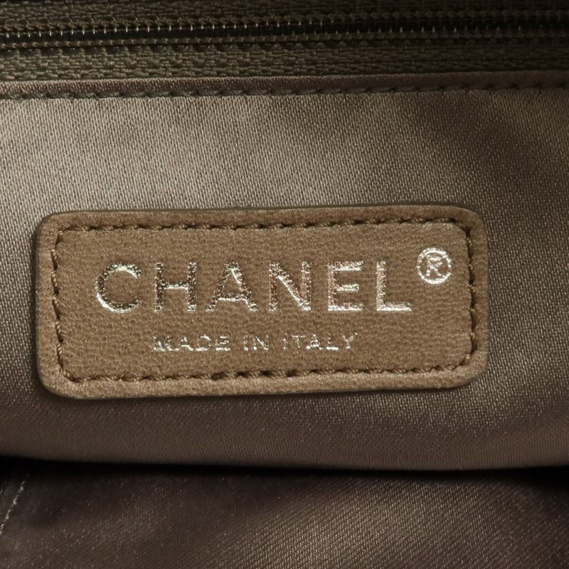 CHANEL 布料Bubble Bag銀扣鏈帶肩背袋-12