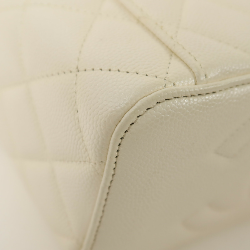 CHANEL 牛皮皮革Vanity Case金扣鏈帶肩背袋-13