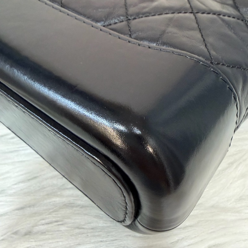 CHANEL A91810 AS0865 gabrielle HOBO 20公分 黑色斜背包流浪包 小號-9