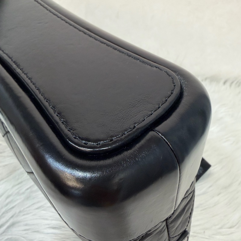 CHANEL A91810 AS0865 gabrielle HOBO 20公分 黑色斜背包流浪包 小號-10
