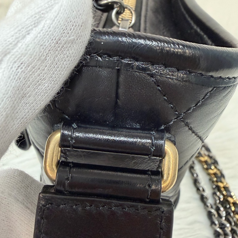 CHANEL A91810 AS0865 gabrielle HOBO 20公分 黑色斜背包流浪包 小號-26