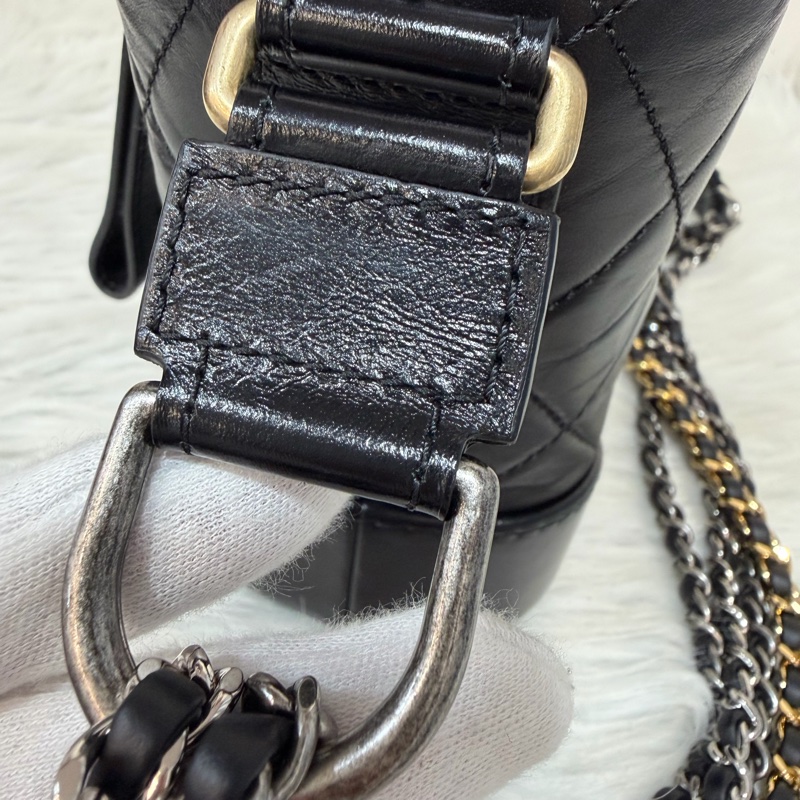 CHANEL A91810 AS0865 gabrielle HOBO 20公分 黑色斜背包流浪包 小號-27