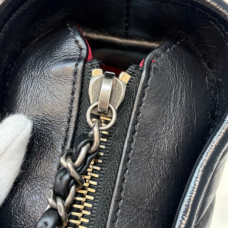 CHANEL A91810 AS0865 gabrielle HOBO 20公分 黑色斜背包流浪包 小號-30