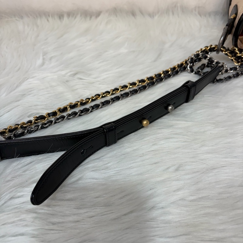 CHANEL A91810 AS0865 gabrielle HOBO 20公分 奶茶黑色撞色斜背包流浪包 小號-58