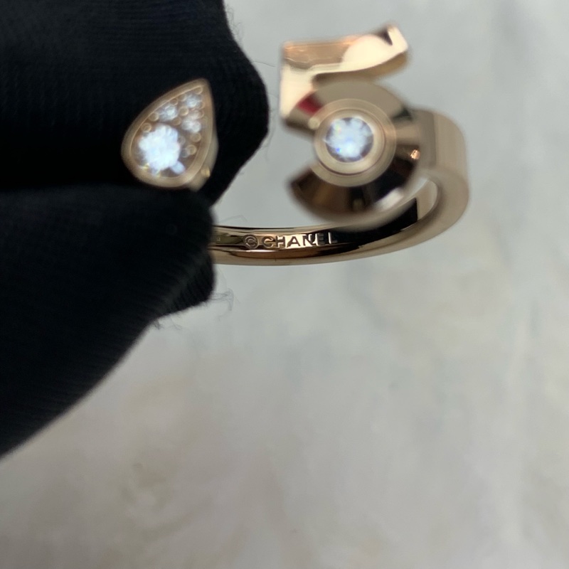 公價近六折🫢Chanel米色18k金No.5帶鑽戒指-2