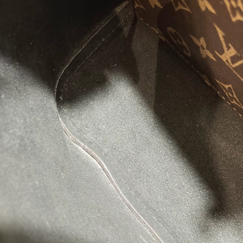 LV M44020 Neo NOE 字紋 老花 黑色 斜背包 肩背包 水桶包 束口包-42