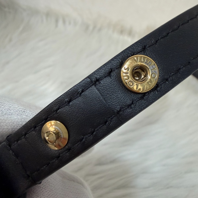 LV M44020 Neo NOE 字紋 老花 黑色 斜背包 肩背包 水桶包 束口包-53