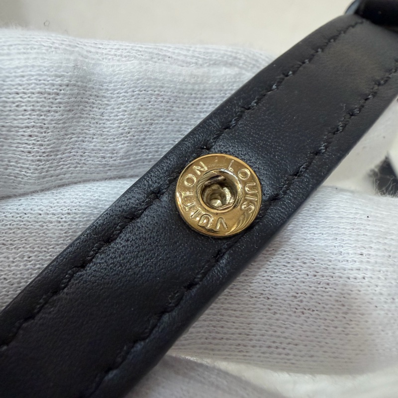 LV M44020 Neo NOE 字紋 老花 黑色 斜背包 肩背包 水桶包 束口包-54