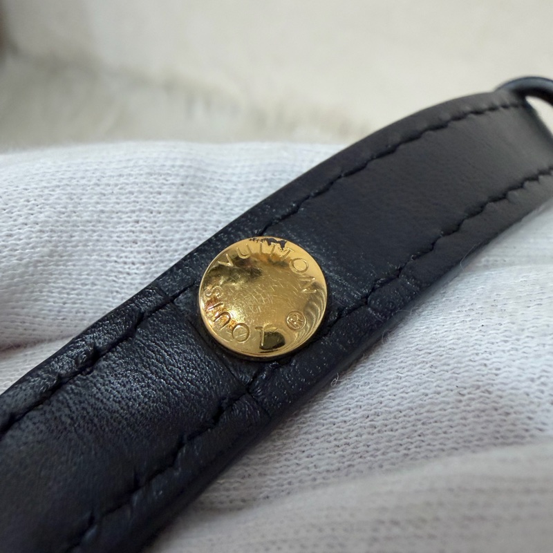 LV M44020 Neo NOE 字紋 老花 黑色 斜背包 肩背包 水桶包 束口包-55