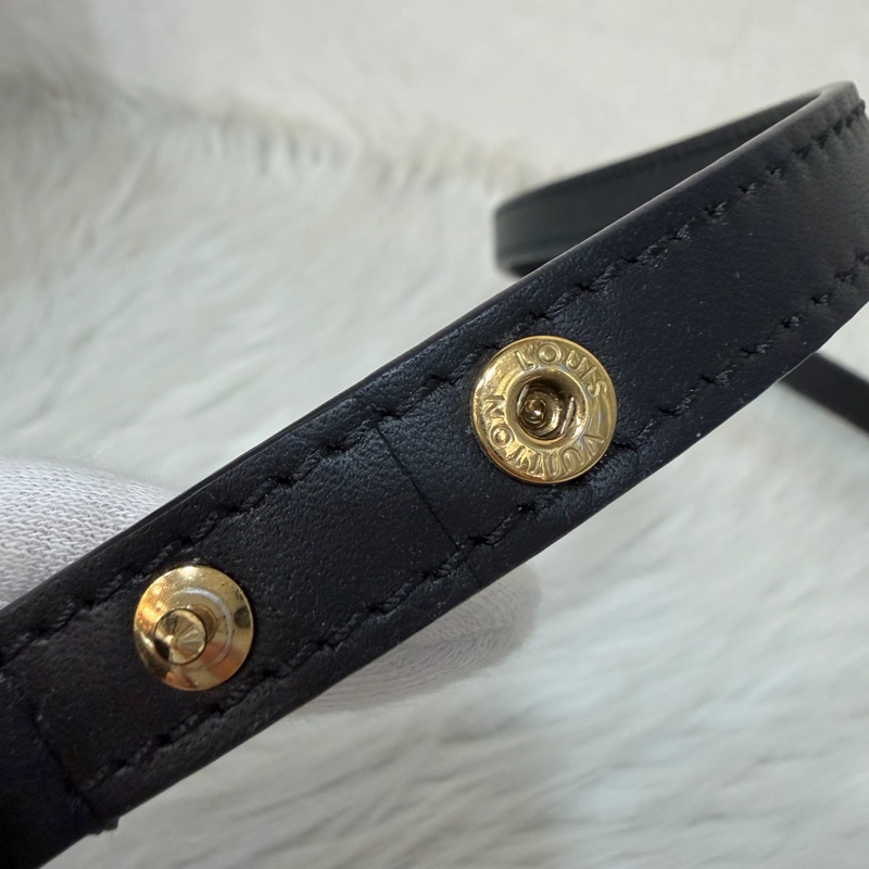 LV M44020 Neo NOE 字紋 老花 黑色 斜背包 肩背包 水桶包 束口包-60