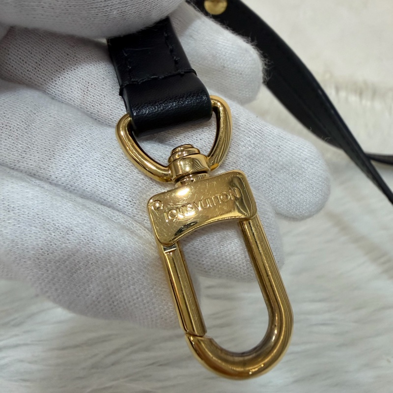 LV M44020 Neo NOE 字紋 老花 黑色 斜背包 肩背包 水桶包 束口包-63