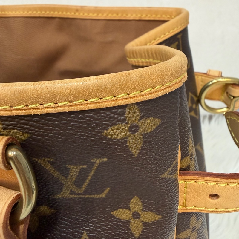 LV M51156 原花 老花 字紋 手提包 便當包 小 午休包 名媛包 晚宴包 手拿包 熱門款-29