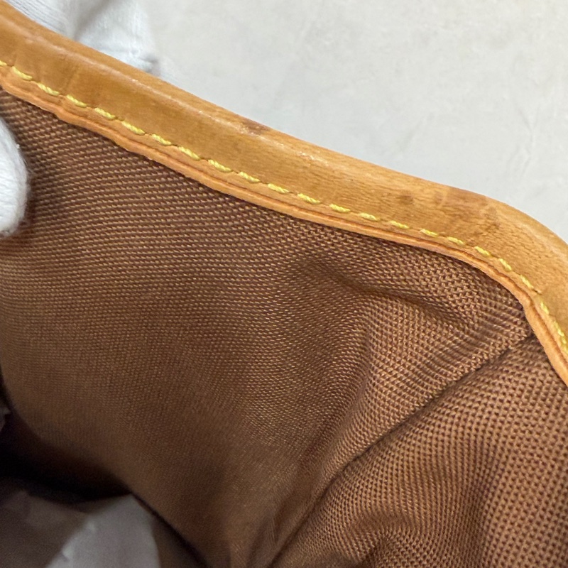 LV M51156 原花 老花 字紋 手提包 便當包 小 午休包 名媛包 晚宴包 手拿包 熱門款-36