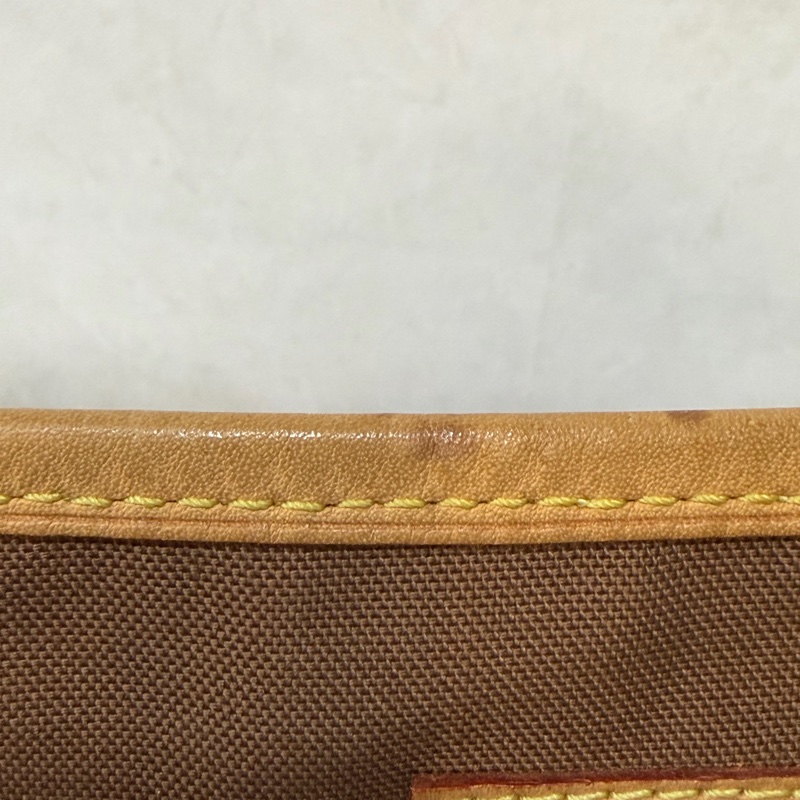 LV M51156 原花 老花 字紋 手提包 便當包 小 午休包 名媛包 晚宴包 手拿包 熱門款-39