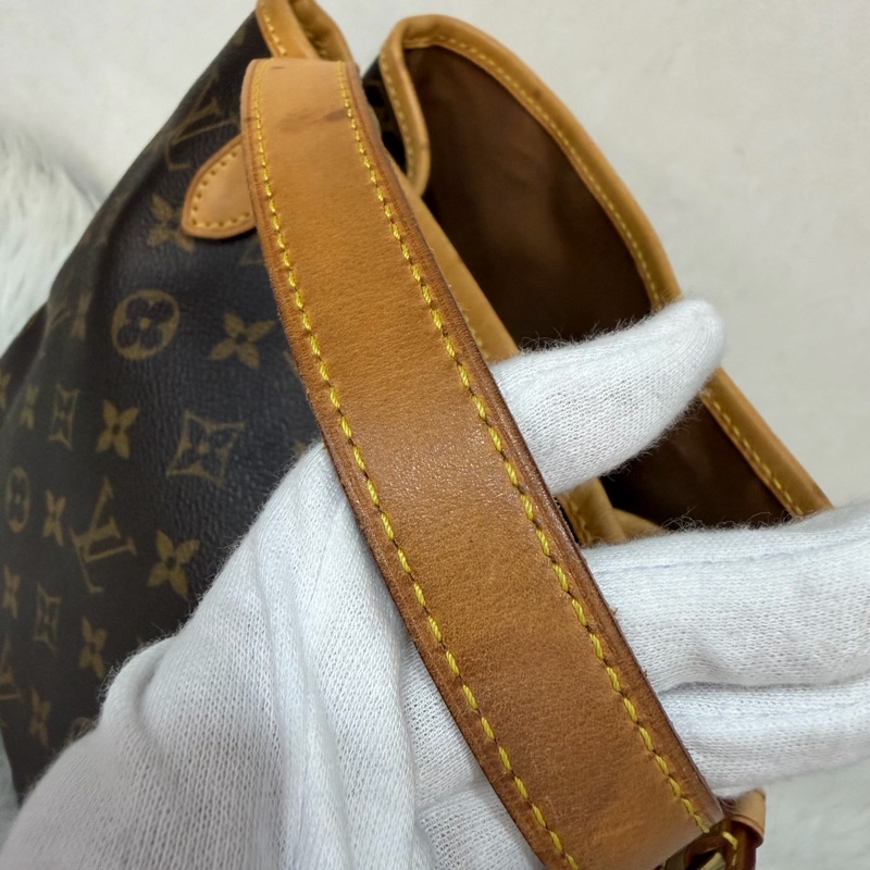 LV M51156 原花 老花 字紋 手提包 便當包 小 午休包 名媛包 晚宴包 手拿包 熱門款-51