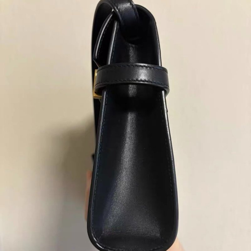 YSL 曼哈頓 黑金小號 24*17.5*6 99新配件塵袋-5