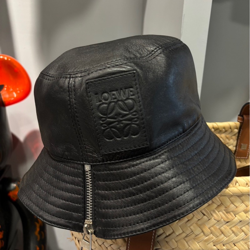 Loewe 羊皮漁夫帽-0
