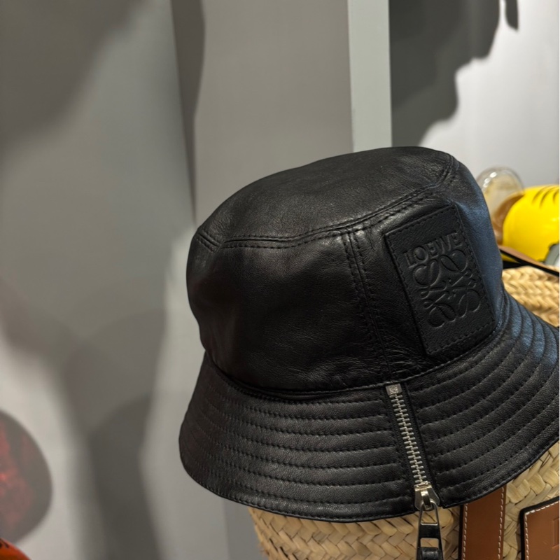 Loewe 羊皮漁夫帽-2