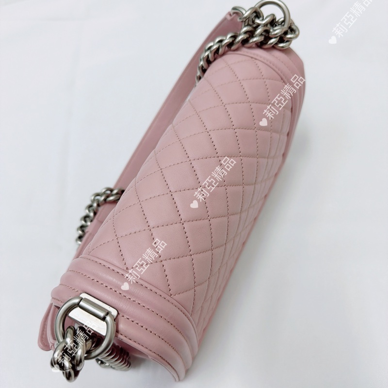 莉亞精品♡Chanel Boy25 櫻花粉銀釦 二手美包-4