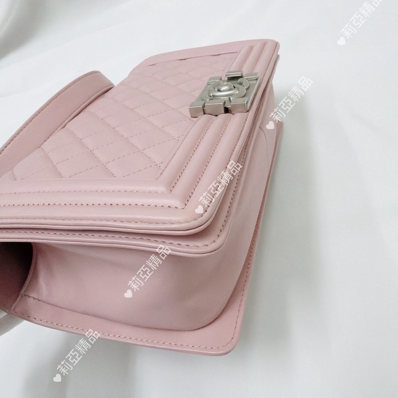 莉亞精品♡Chanel Boy25 櫻花粉銀釦 二手美包-9