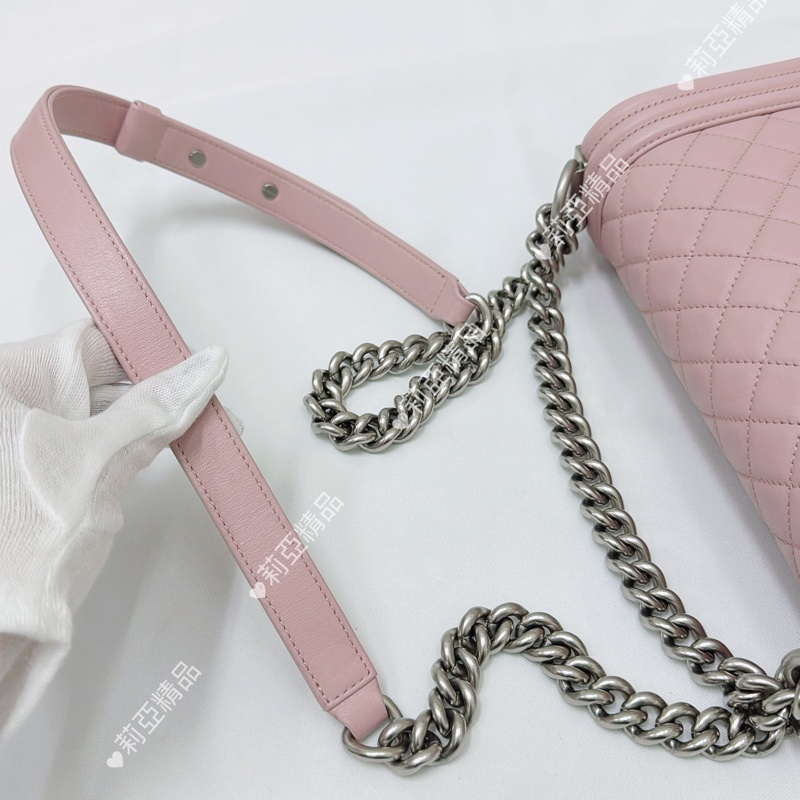 莉亞精品♡Chanel Boy25 櫻花粉銀釦 二手美包-12