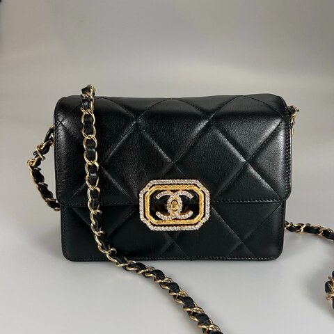CHANEL  季節款水鑽包羊皮黑 23C晶片款