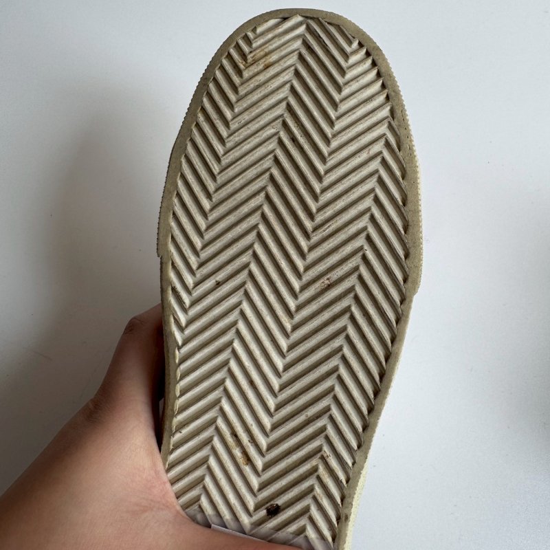 😍日常必買 YSL 聖羅蘭白色星星造型板鞋 37-18