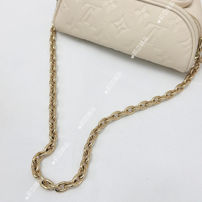 莉亞精品♡ Lv Mini Bumbag奶白色 二手美包-8