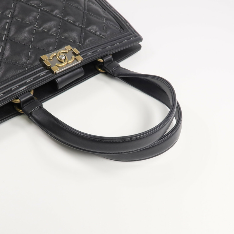 CHANEL 牛皮皮革Boy Tote金扣手挽袋-4