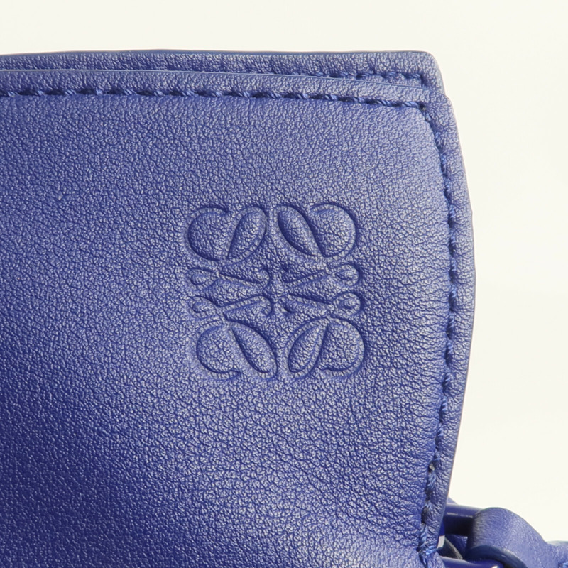 LOEWE 牛皮皮革Flamenco Clutch肩背袋-6