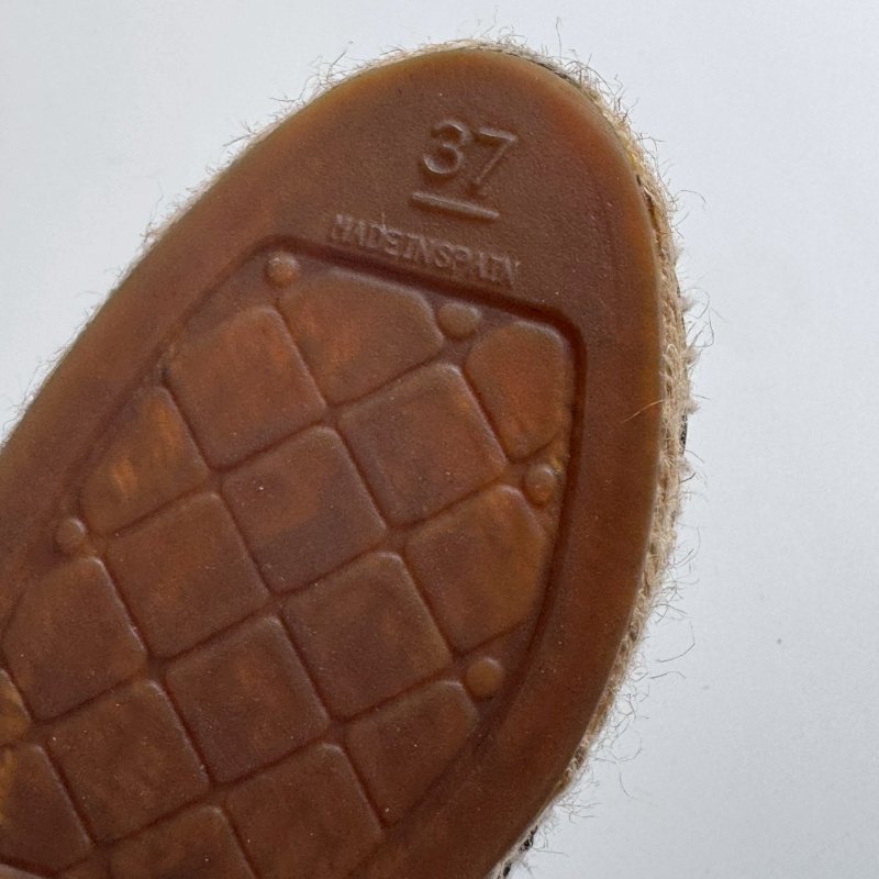 💥經典必買回歸 Chanel 黑色毛呢拼漆皮草編鞋-12