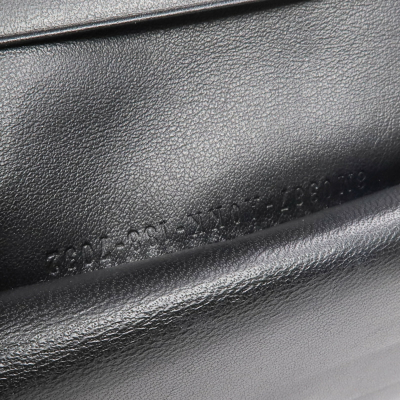 FENDI 牛皮皮革Wallet金扣錢包-15