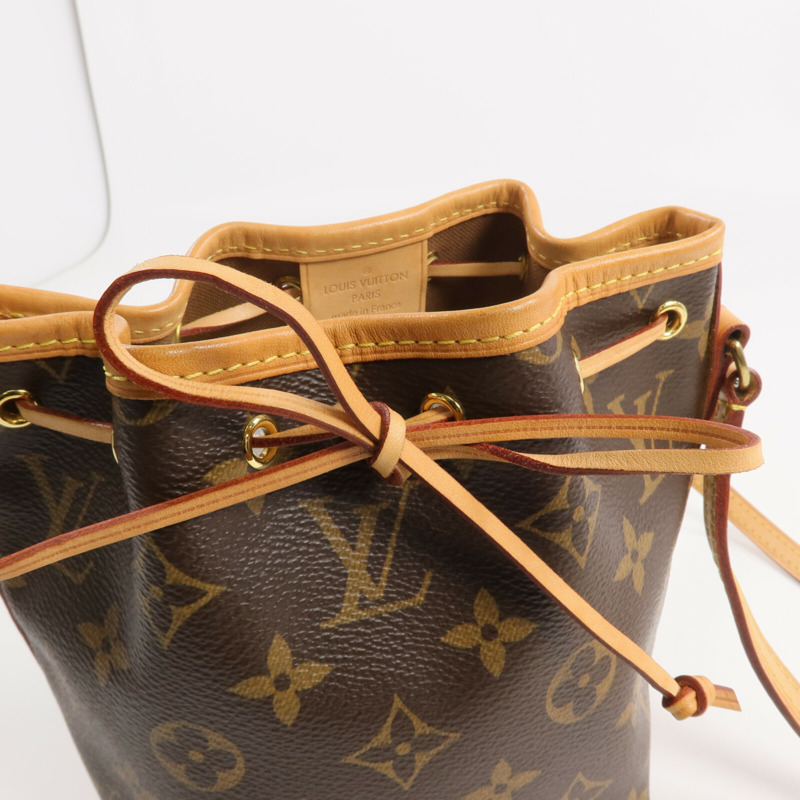 LOUIS VUITTON Monogram Nano Noe金扣肩背袋-5