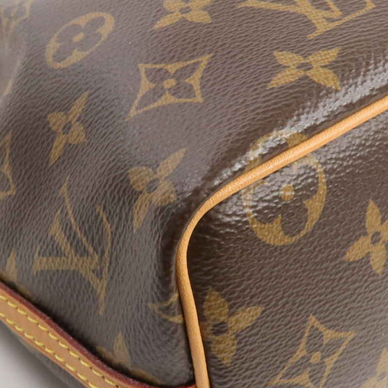 LOUIS VUITTON Monogram Nano Noe金扣肩背袋-9