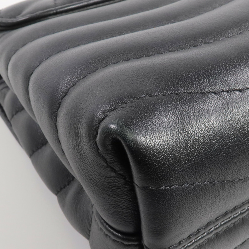 LOUIS VUITTON 牛皮皮革New Wave Chain Bag MM金扣鏈帶肩背袋-8