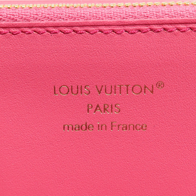 LOUIS VUITTON Taurillon Capucines Wallet金扣長錢包-13