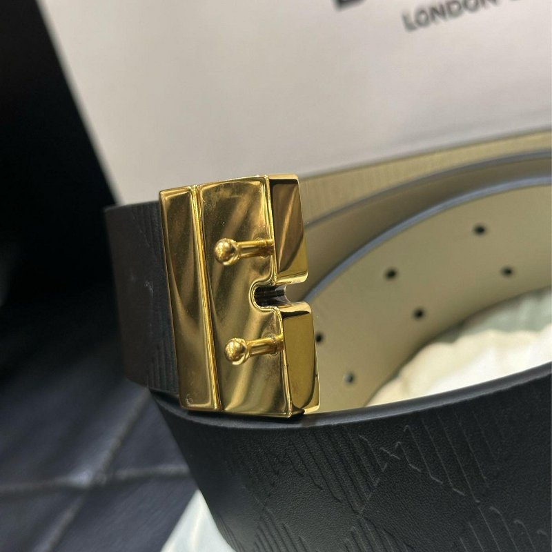 💎Han's house精品服飾💎Burberry 格紋 壓紋 小牛皮 皮帶 雙面用 寬3.5 現貨 原價18900-2