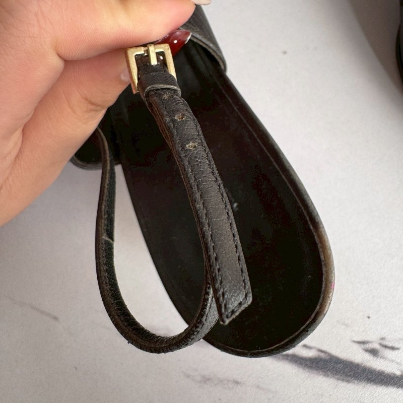 💥可休閒可正式 GUCCI 黑色尖頭竹節低跟鞋-10