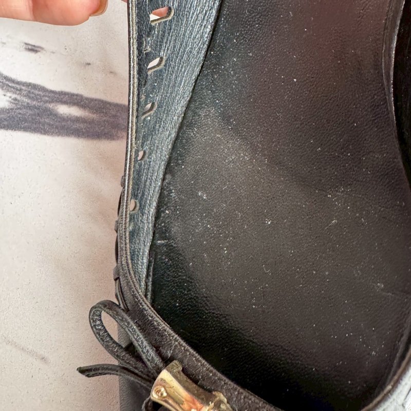 💥可休閒可正式 GUCCI 黑色尖頭竹節低跟鞋-11